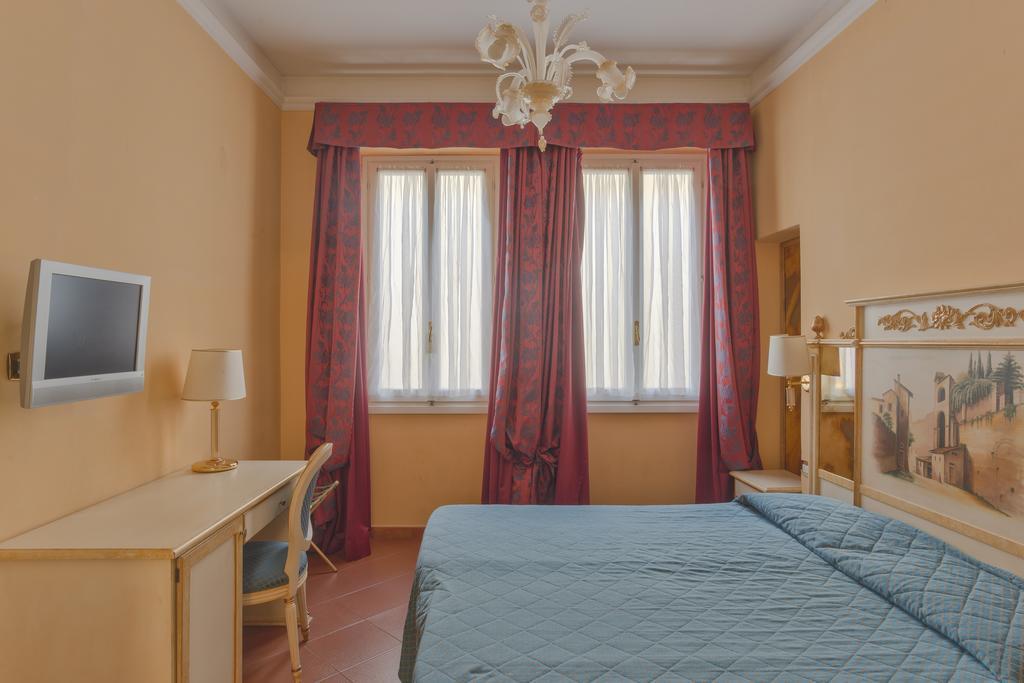 Hotel Donatello Φλωρεντία Εξωτερικό φωτογραφία